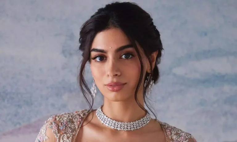 Khushi Kapoor Biography