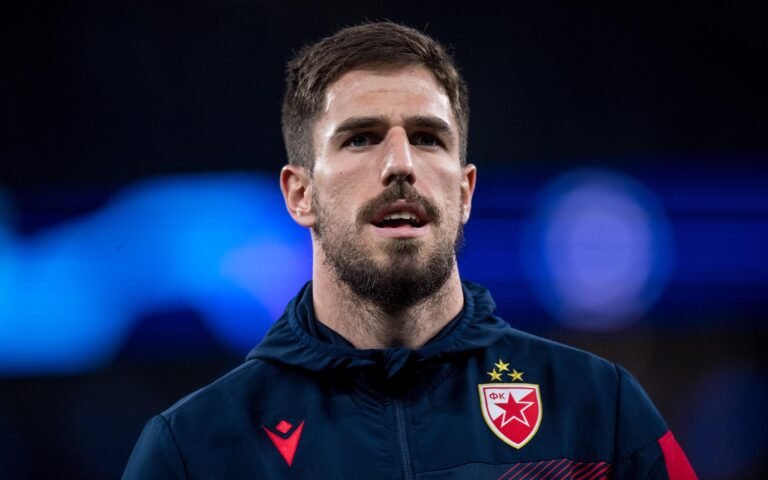 Milos Degenek Biography