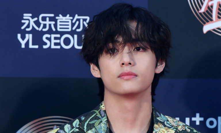 Kim Taehyung (BTS V) Biography