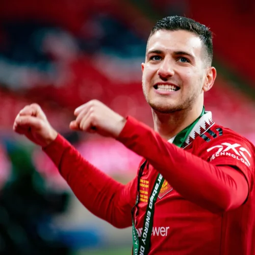 Diogo Dalot Biography, age, height, wife, salary, stats, FIFA, current club, injury, position, games, nationality, jersey number, net worth, wikipedia