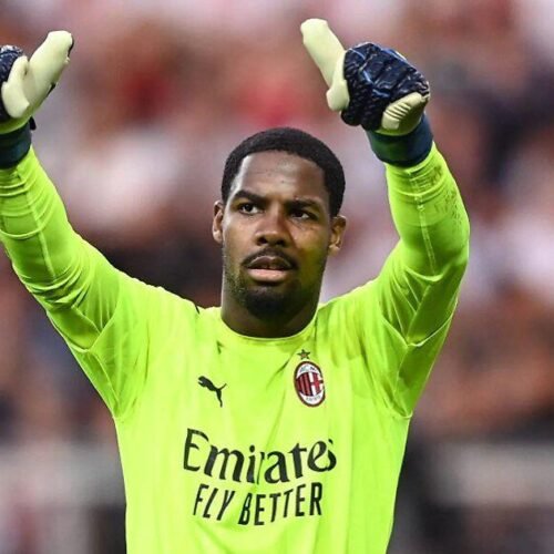 Mike Maignan Biography, age, height, wife, salary, stats, FIFA, current club, injury, position, games, nationality, jersey number, net worth, wikipedia