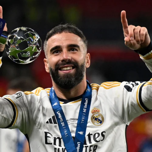 Dani Carvajal Biography, age, height, wife, salary, stats, FIFA, current club, injury, position, games, nationality, jersey number, net worth, wikipedia