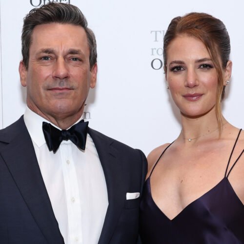 Anna Osceola Biography, Height, Age, Husband, Family, Parents, Movies, TV Shows, Mad Men, Jon Hamm, Baby, Net Worth & Latest News