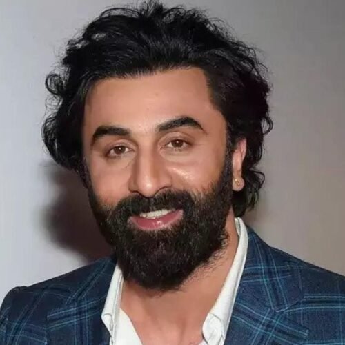 Ranbir Kapoor Biography: Age, Family, Education, Career, Movies, Wife and Net Worth